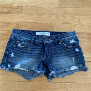 Abercrombie & Fitch denim short shorts